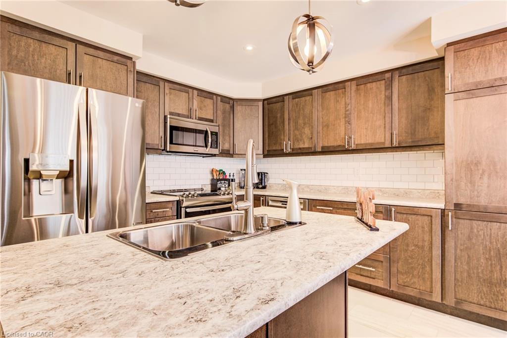 7 Stratus Street Property Photo 14