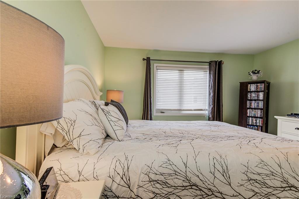 7 Stratus Street Property Photo 27