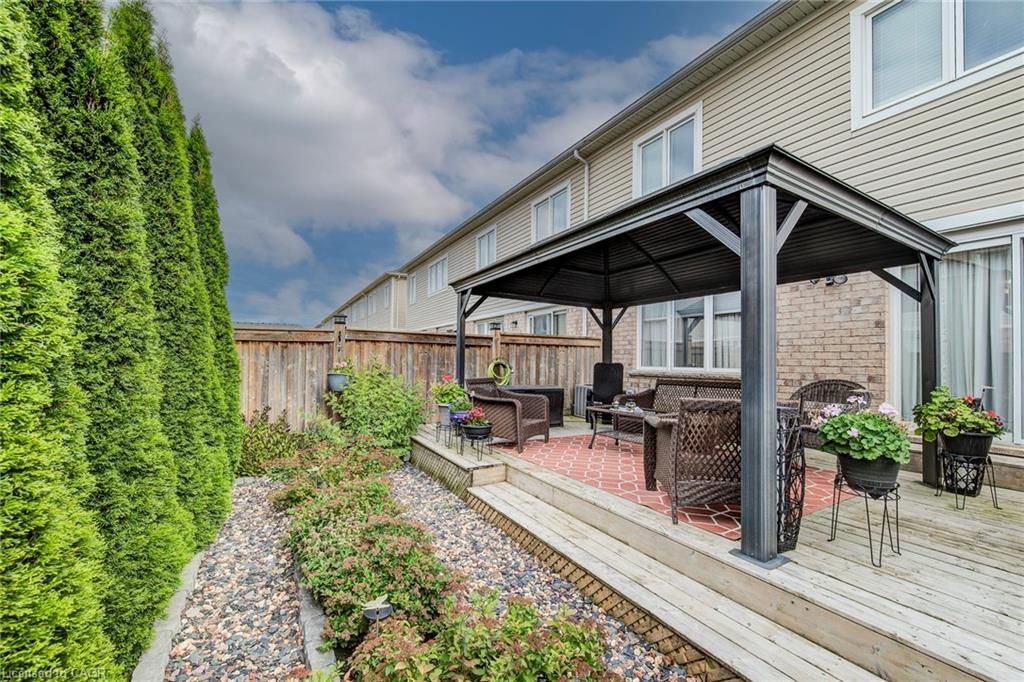 7 Stratus Street Property Photo 46