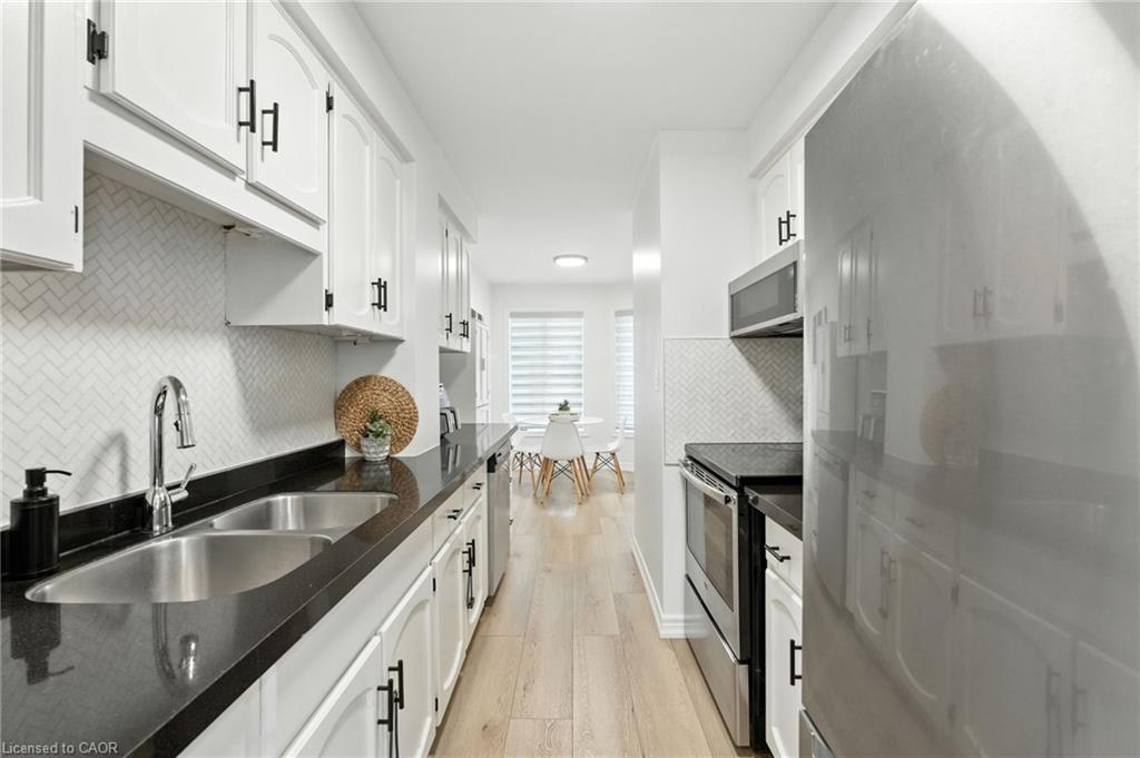 4-2252 Walkers Line Property Photo 7