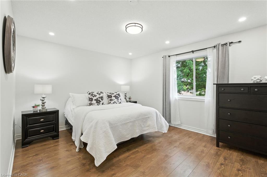 4-2252 Walkers Line Property Photo 21