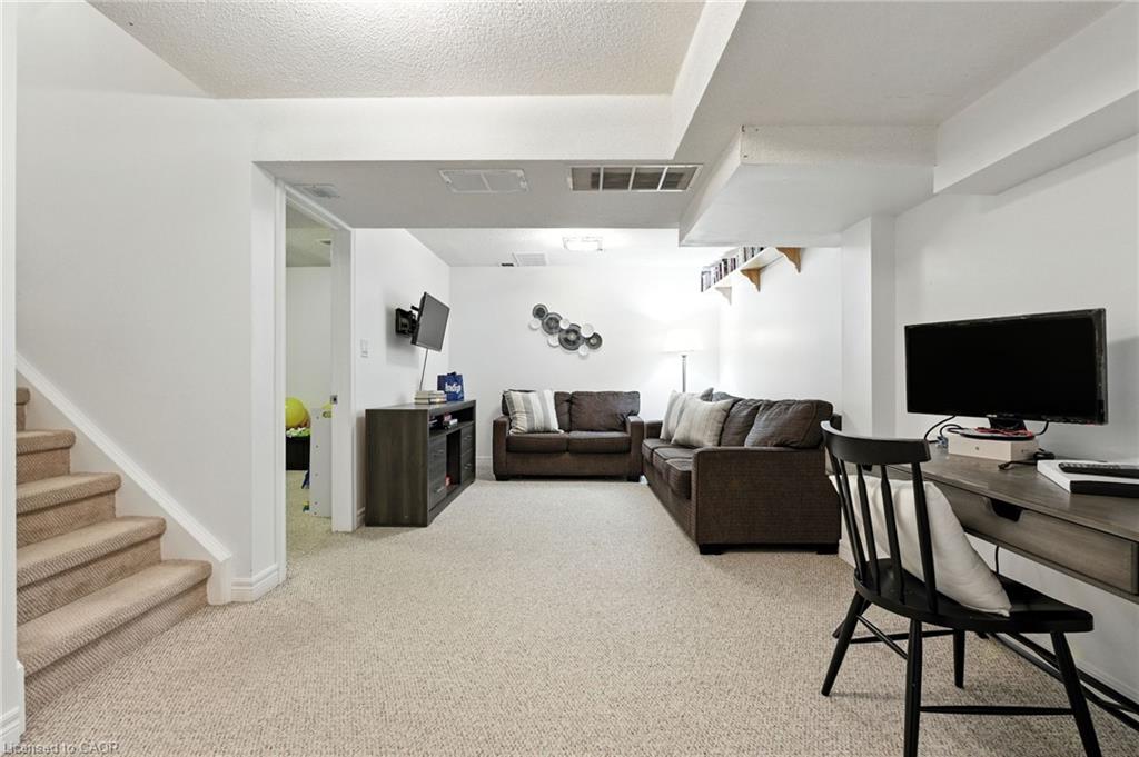 4-2252 Walkers Line Property Photo 32