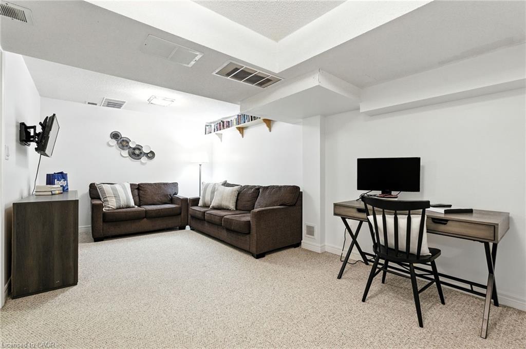 4-2252 Walkers Line Property Photo 33