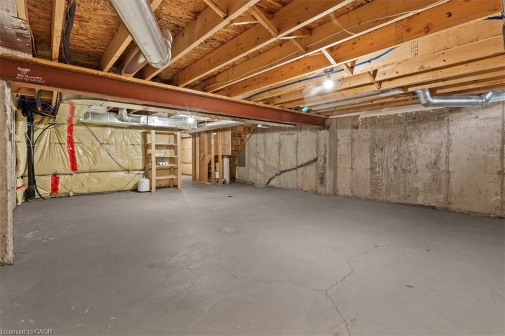 63-80 Willow Street Property Photo 29