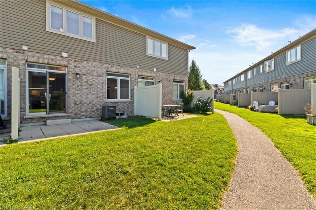 63-80 Willow Street Property Photo 32