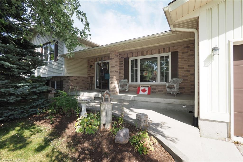 1088 Isabella Street Property Photo 4