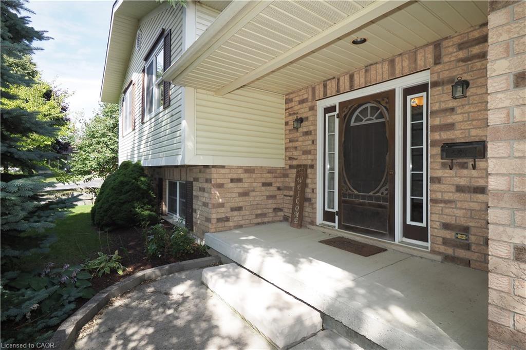 1088 Isabella Street Property Photo 5