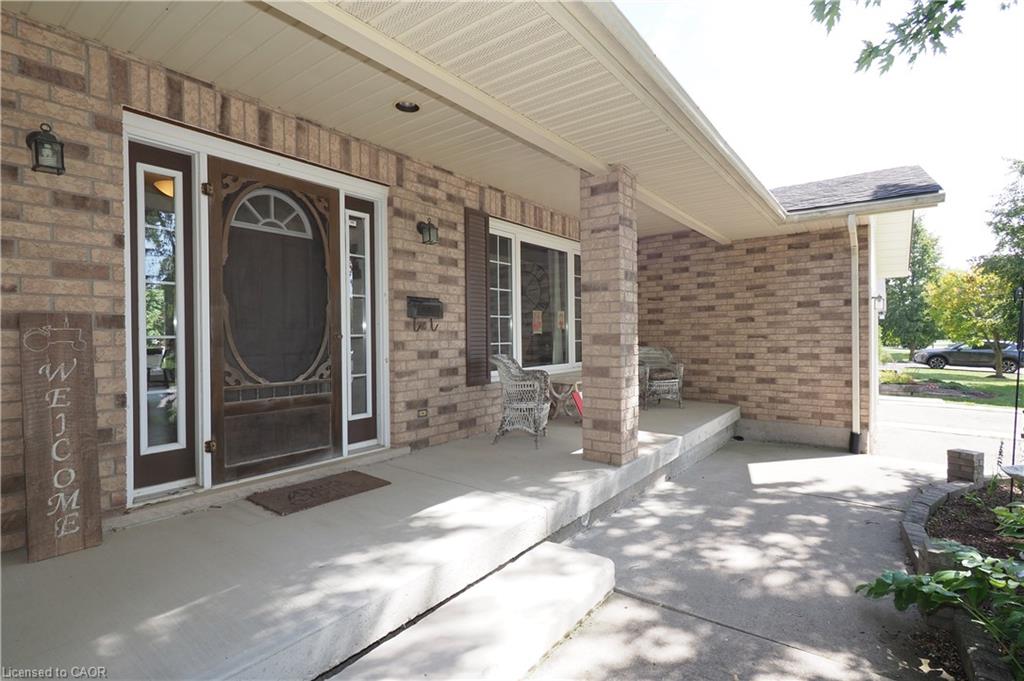 1088 Isabella Street Property Photo 6