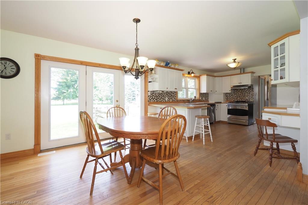 1088 Isabella Street Property Photo 13