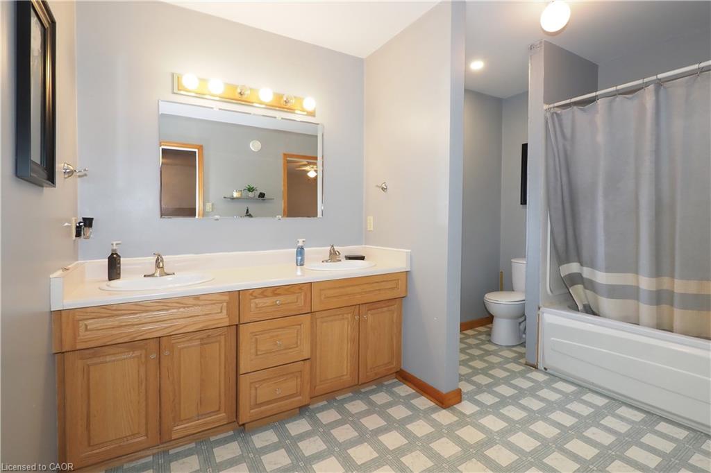 1088 Isabella Street Property Photo 29