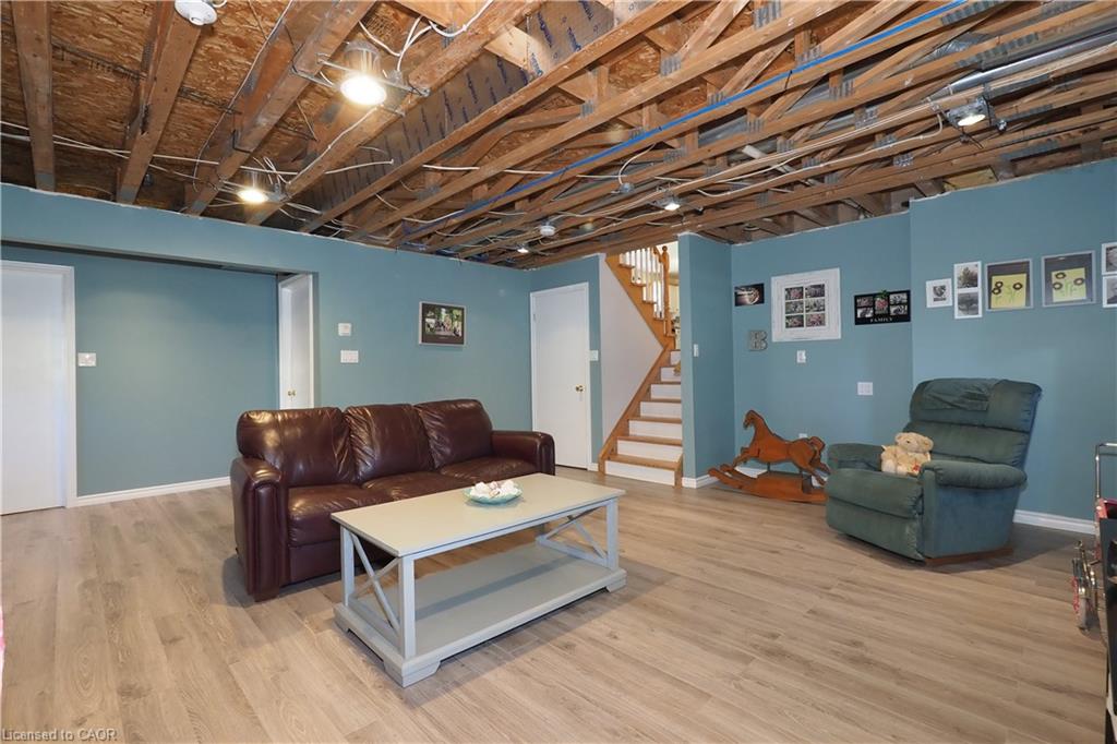 1088 Isabella Street Property Photo 35