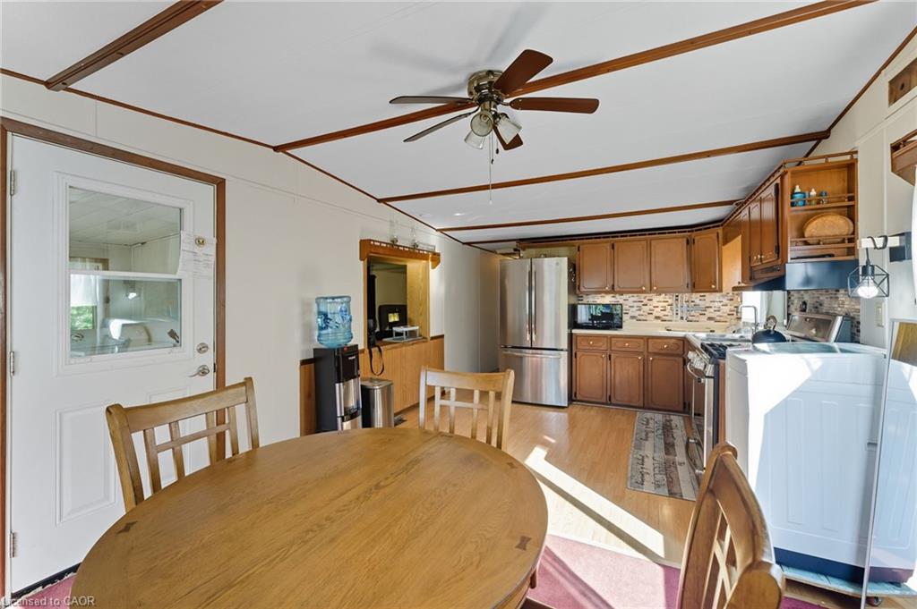 7-1429 Sheffield Road Property Photo 6