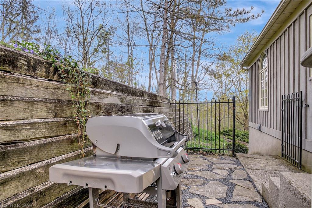 1298 West River Road Property Photo 43