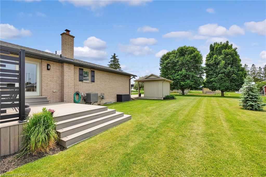 1 Shantz Place Property Photo 6