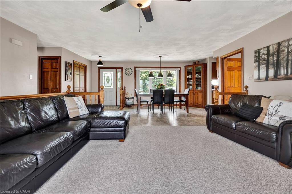 1 Shantz Place Property Photo 11