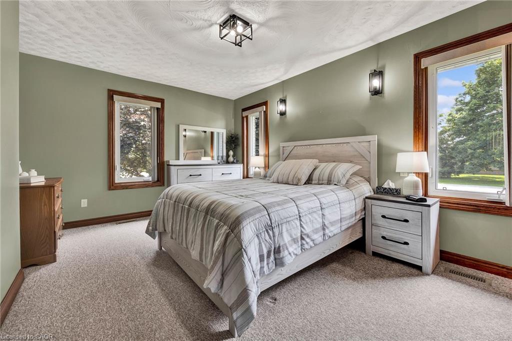 1 Shantz Place Property Photo 17