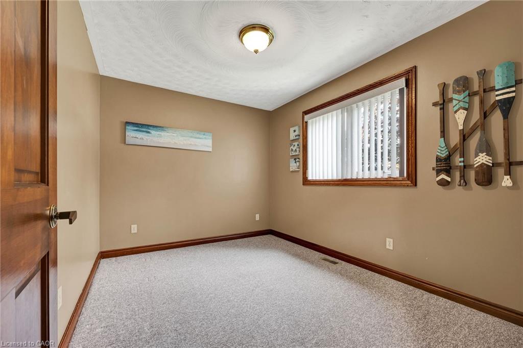 1 Shantz Place Property Photo 23