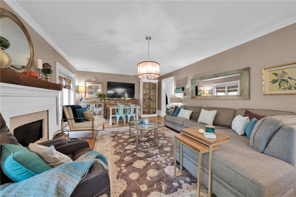 655 Townline Road W Property Photo 22