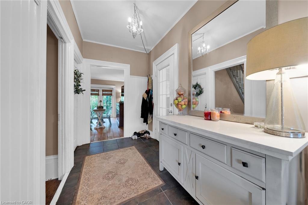 655 Townline Road W Property Photo 25