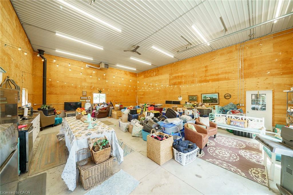 655 Townline Road W Property Photo 38