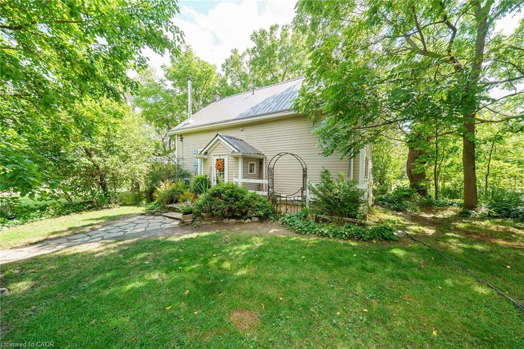 655 Townline Road W Property Photo 41