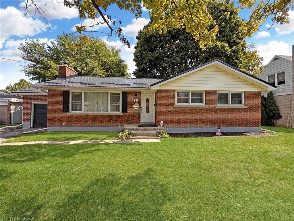 21 Richard Avenue Property Photo 1