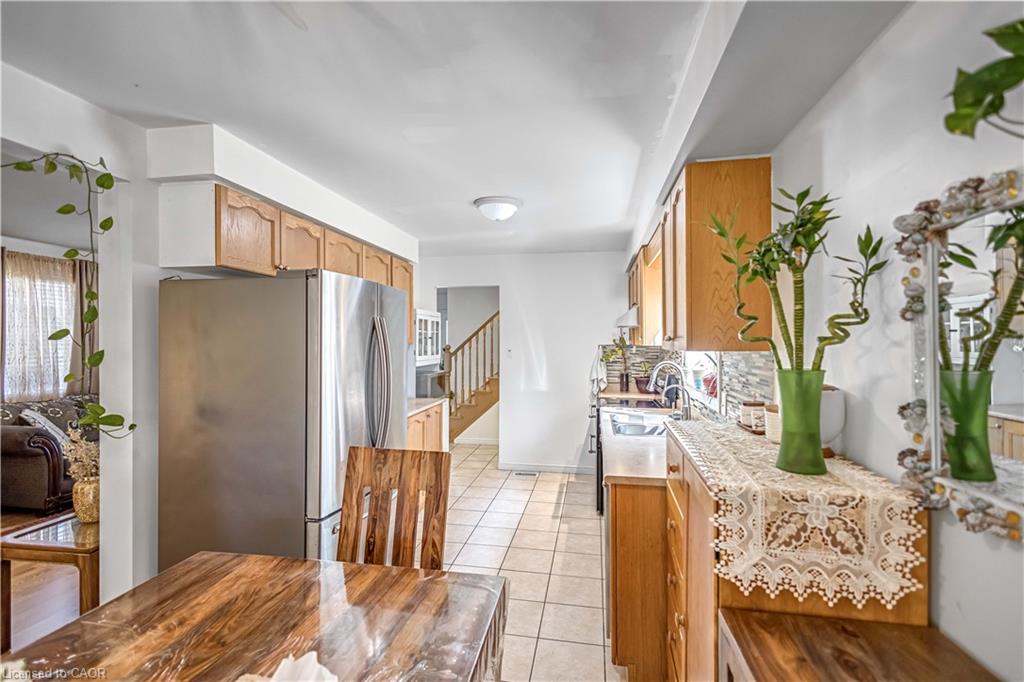 16 Jessica Street Property Photo 14