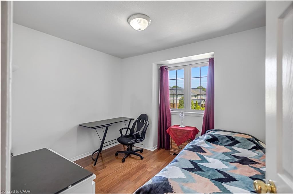 16 Jessica Street Property Photo 28