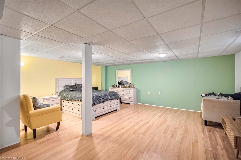 16 Jessica Street Property Photo 32