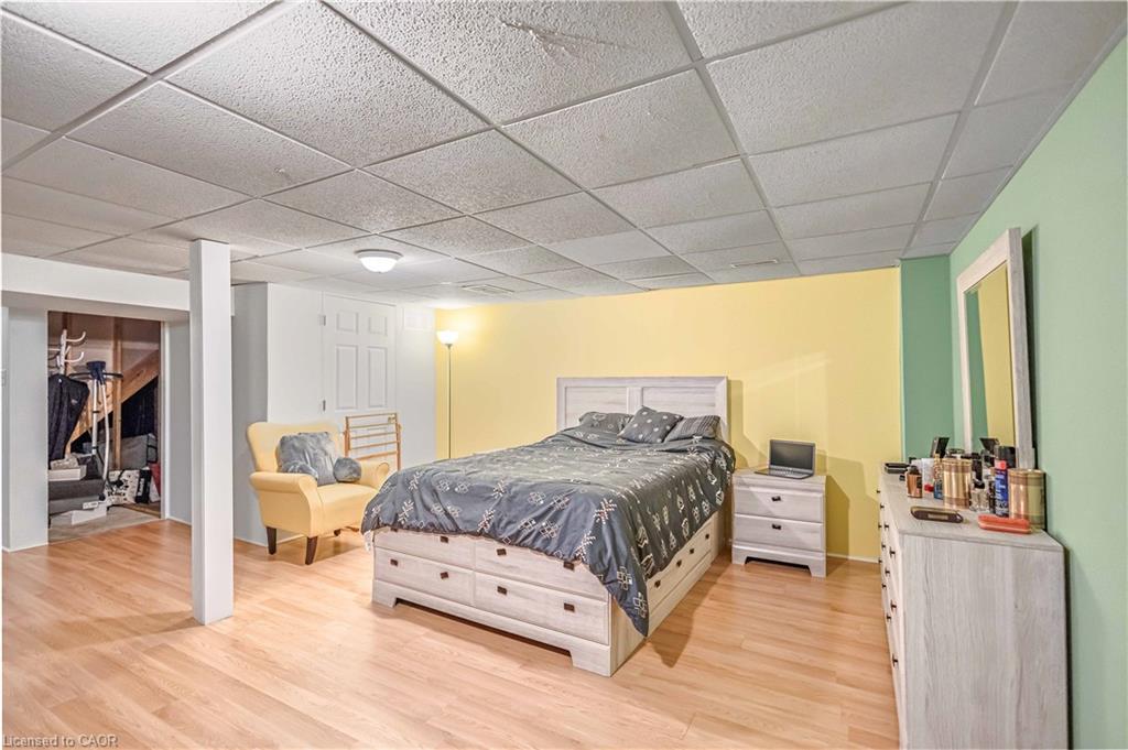 16 Jessica Street Property Photo 33