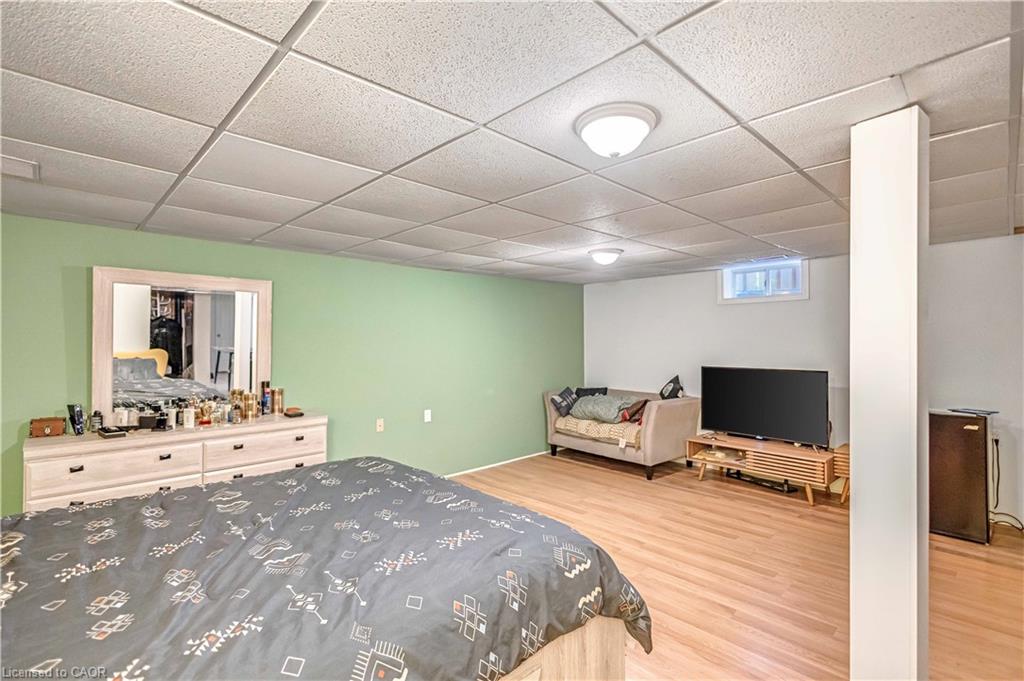 16 Jessica Street Property Photo 34