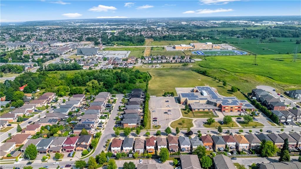 16 Jessica Street Property Photo 45