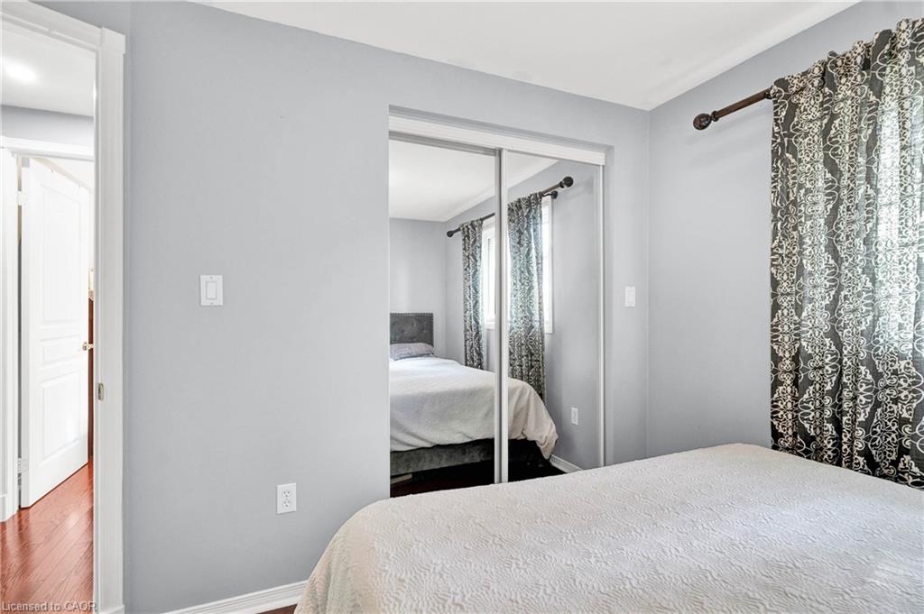 52 Dawn Crescent Property Photo 23