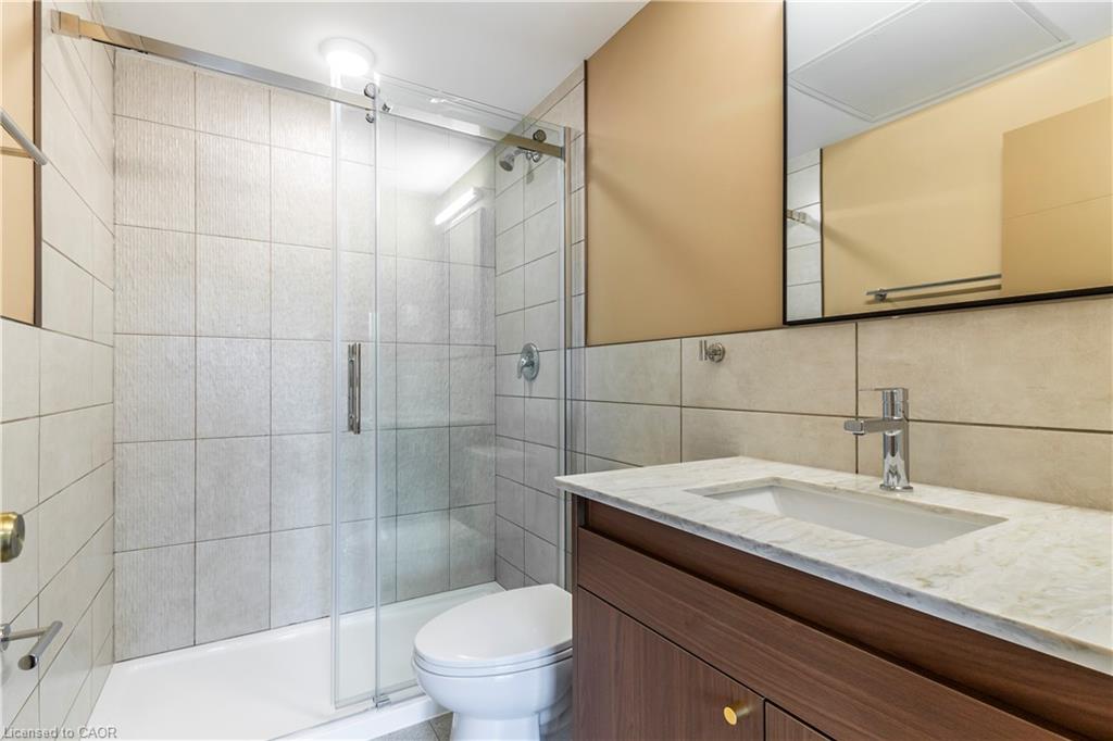 301-580 Coldstream Drive Property Photo 17