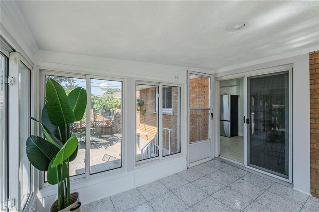 106 Wood Street Property Photo 12