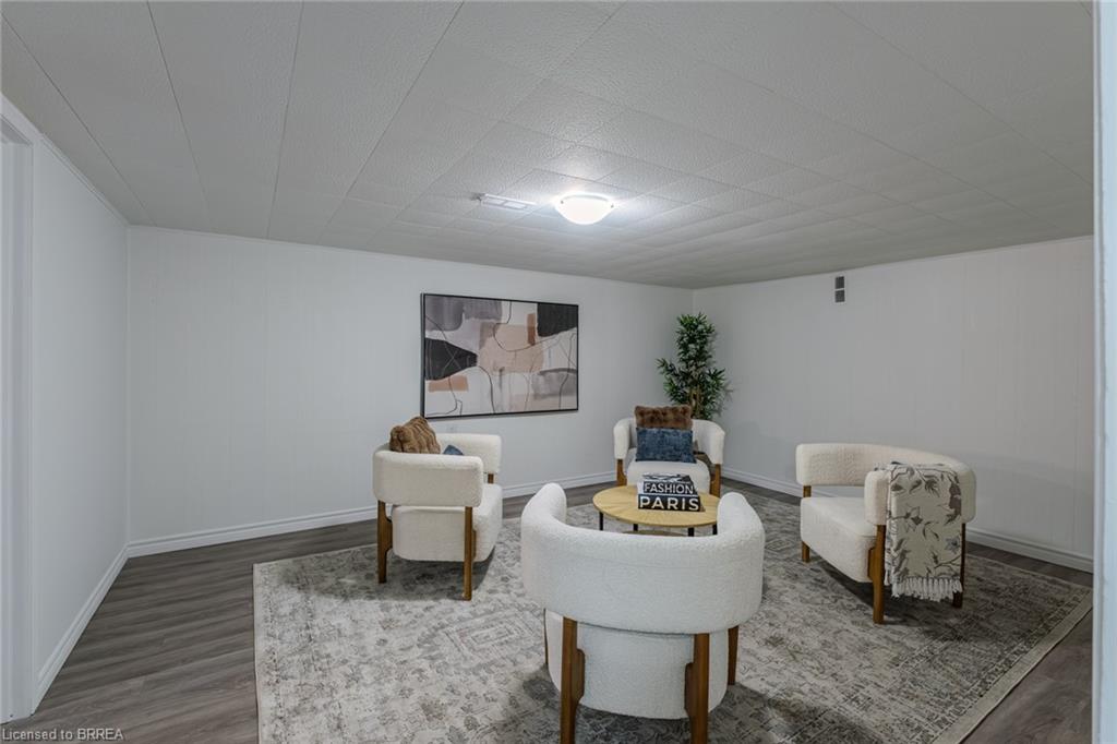 106 Wood Street Property Photo 24