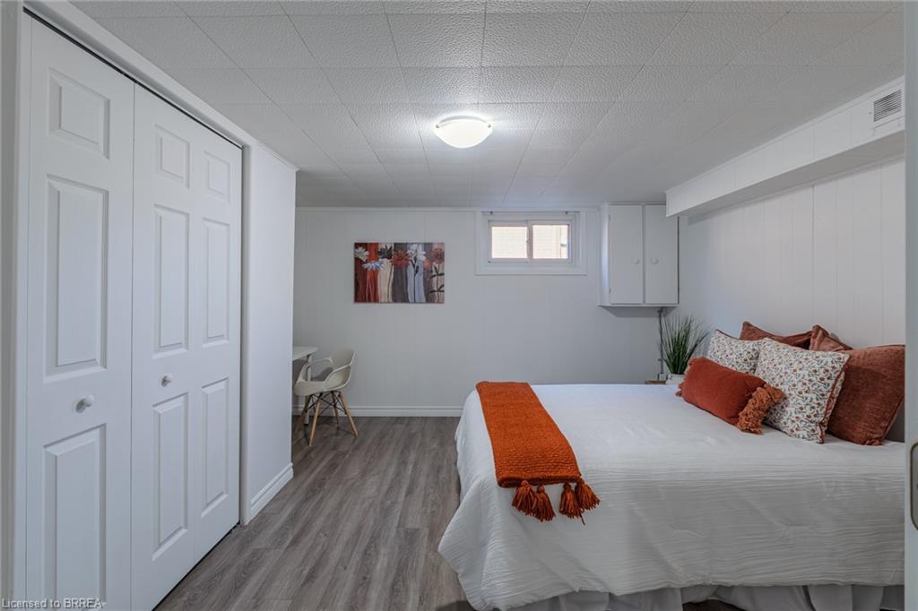 106 Wood Street Property Photo 26