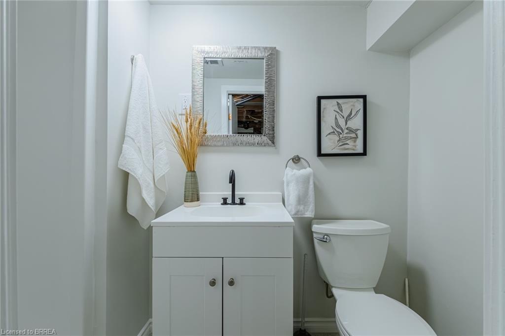 106 Wood Street Property Photo 28