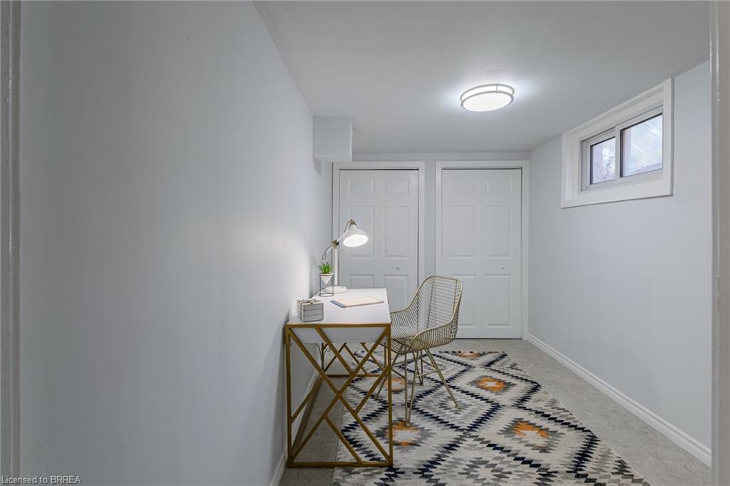 106 Wood Street Property Photo 29