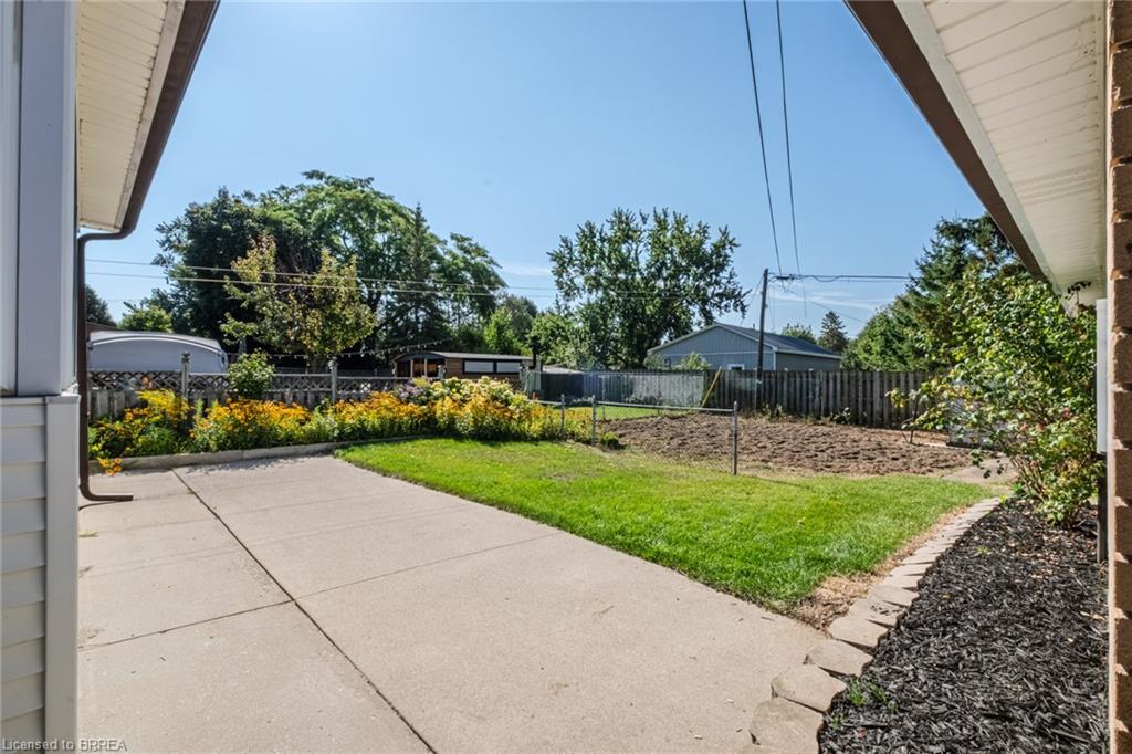 106 Wood Street Property Photo 34