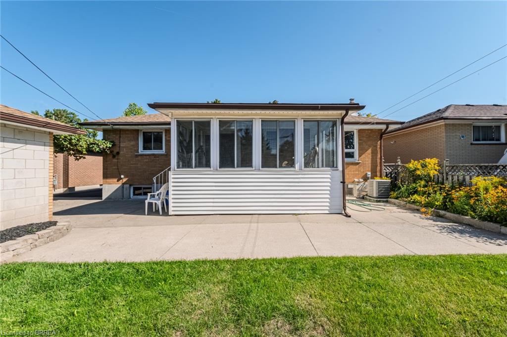 106 Wood Street Property Photo 36