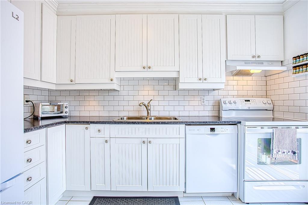 24 Samuel Road Property Photo 10