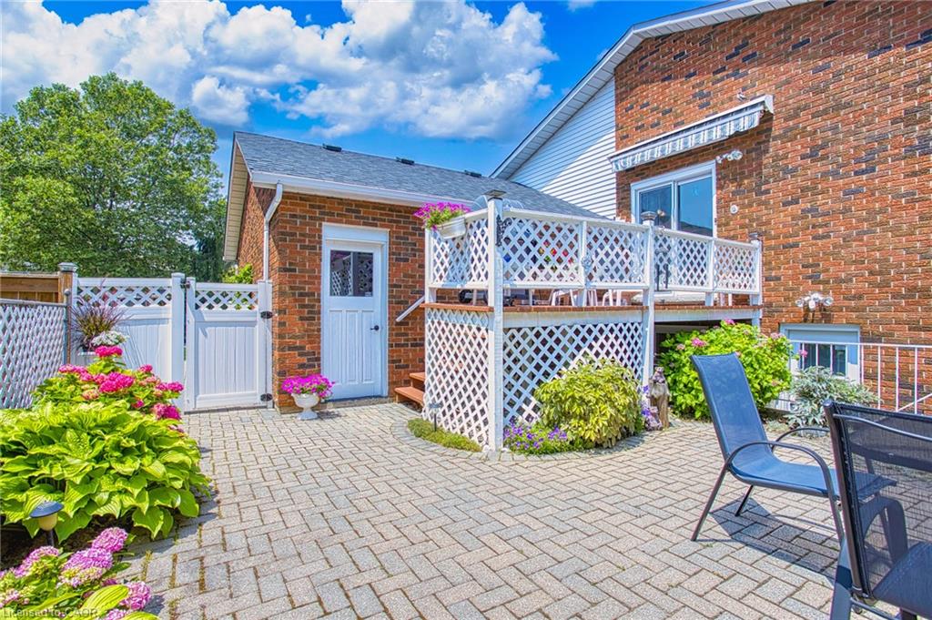 24 Samuel Road Property Photo 28