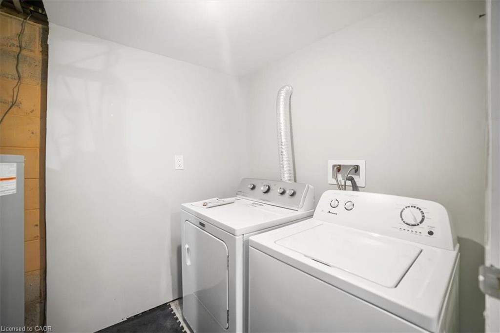 418 Norrie Crescent Property Photo 22