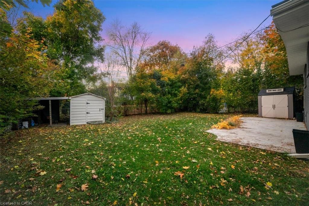 418 Norrie Crescent Property Photo 36