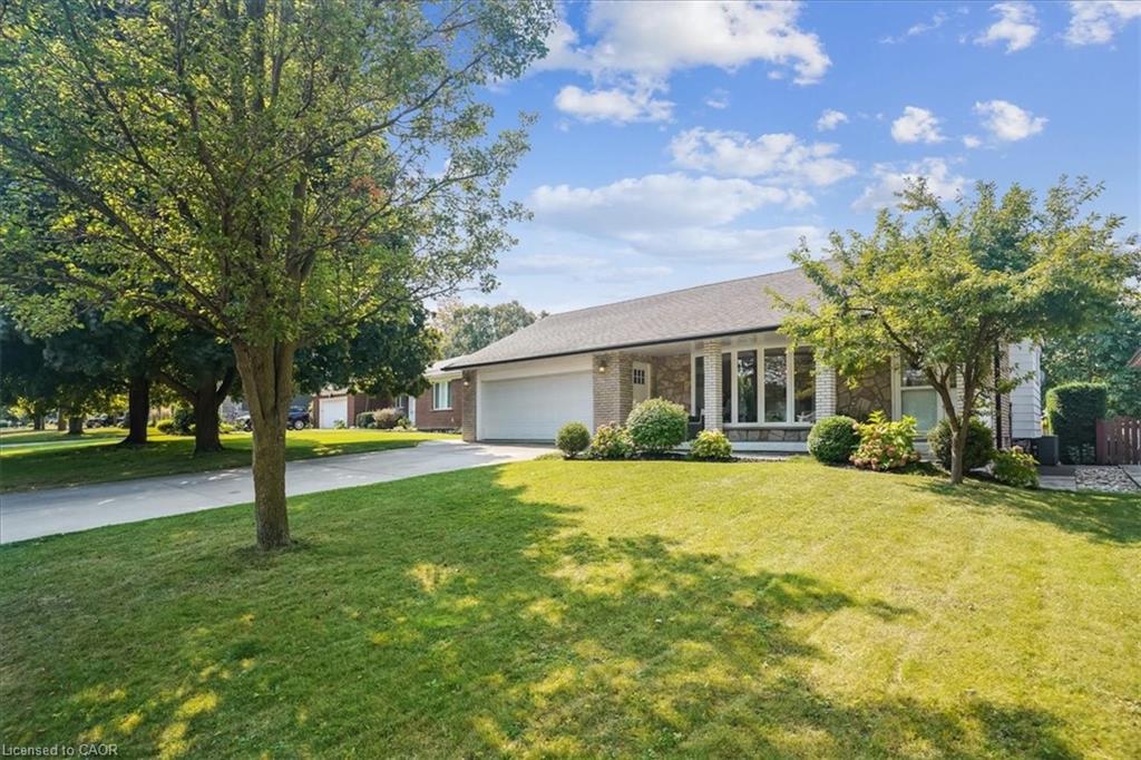 70 Country Club Drive Property Photo 2