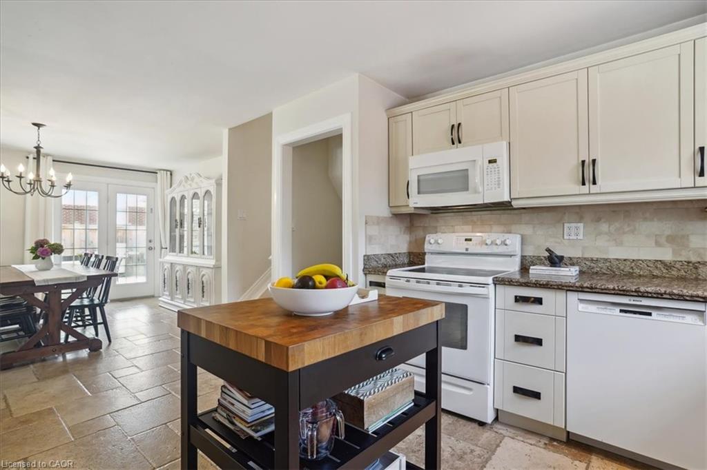 70 Country Club Drive Property Photo 15