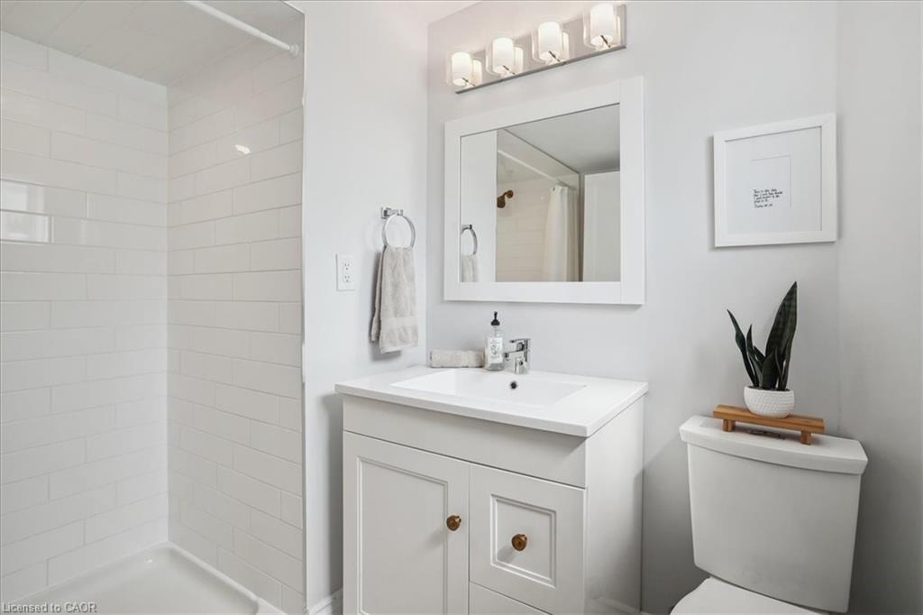 70 Country Club Drive Property Photo 26