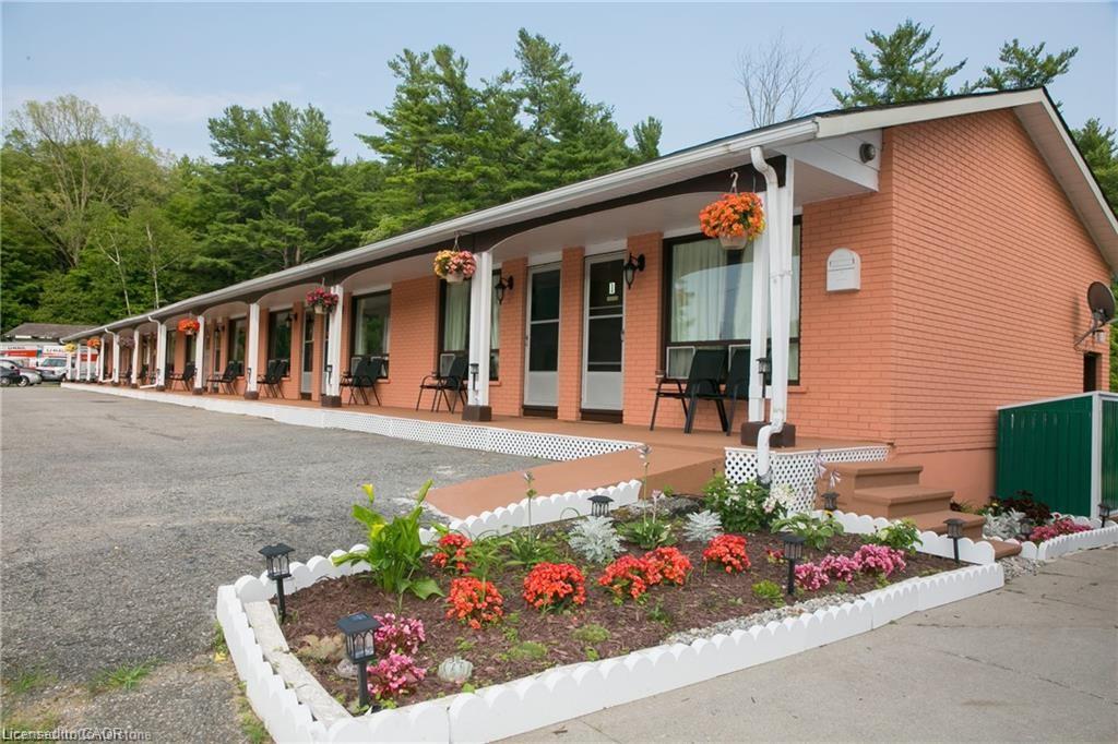 299 15 Highway Property Photo 5