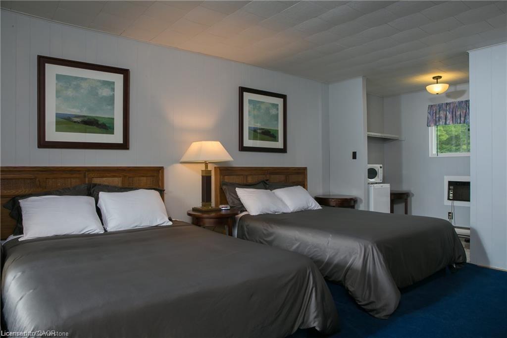 299 15 Highway Property Photo 16